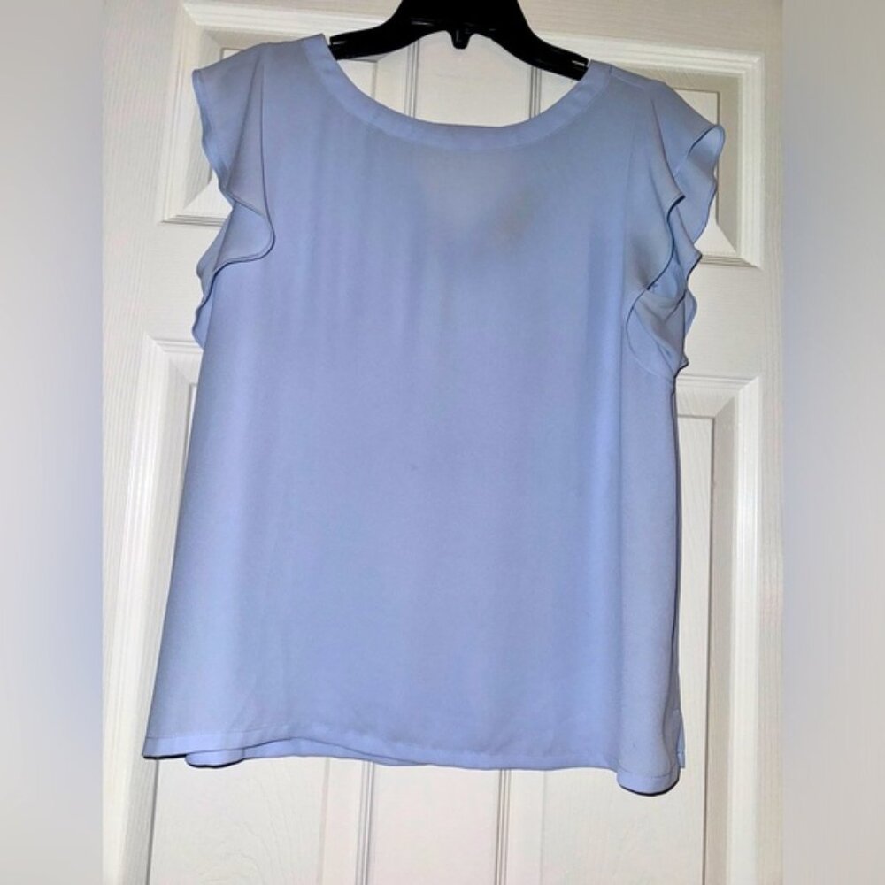 ✨💙✨ Loft Blouse with Flutter Sleeves